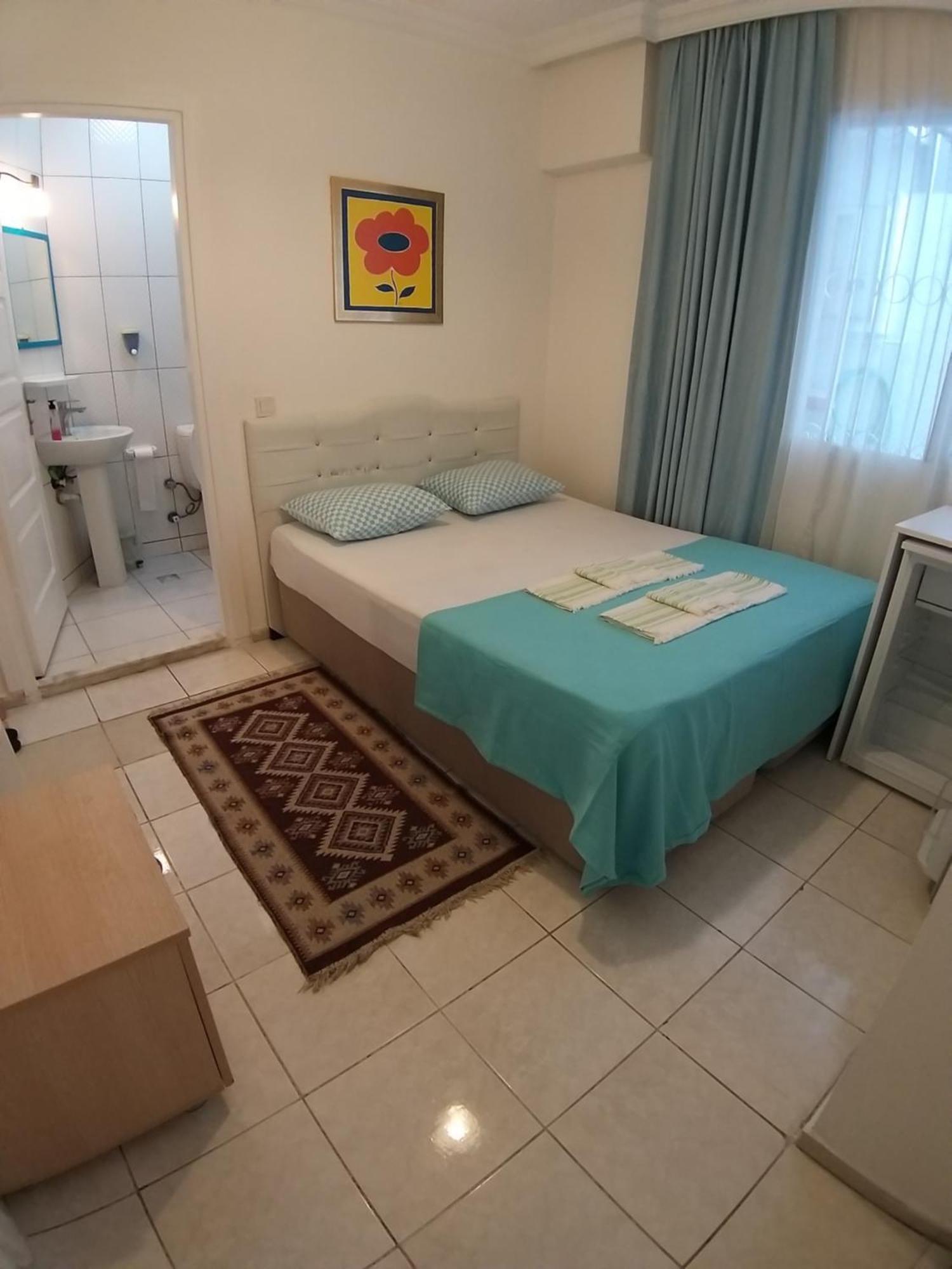 Beyaz Apart Pansiyon Cesme Exterior photo